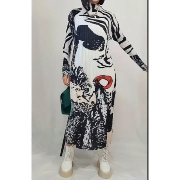 Women pleated colorblock dress NWOT - Picture 2 of 8